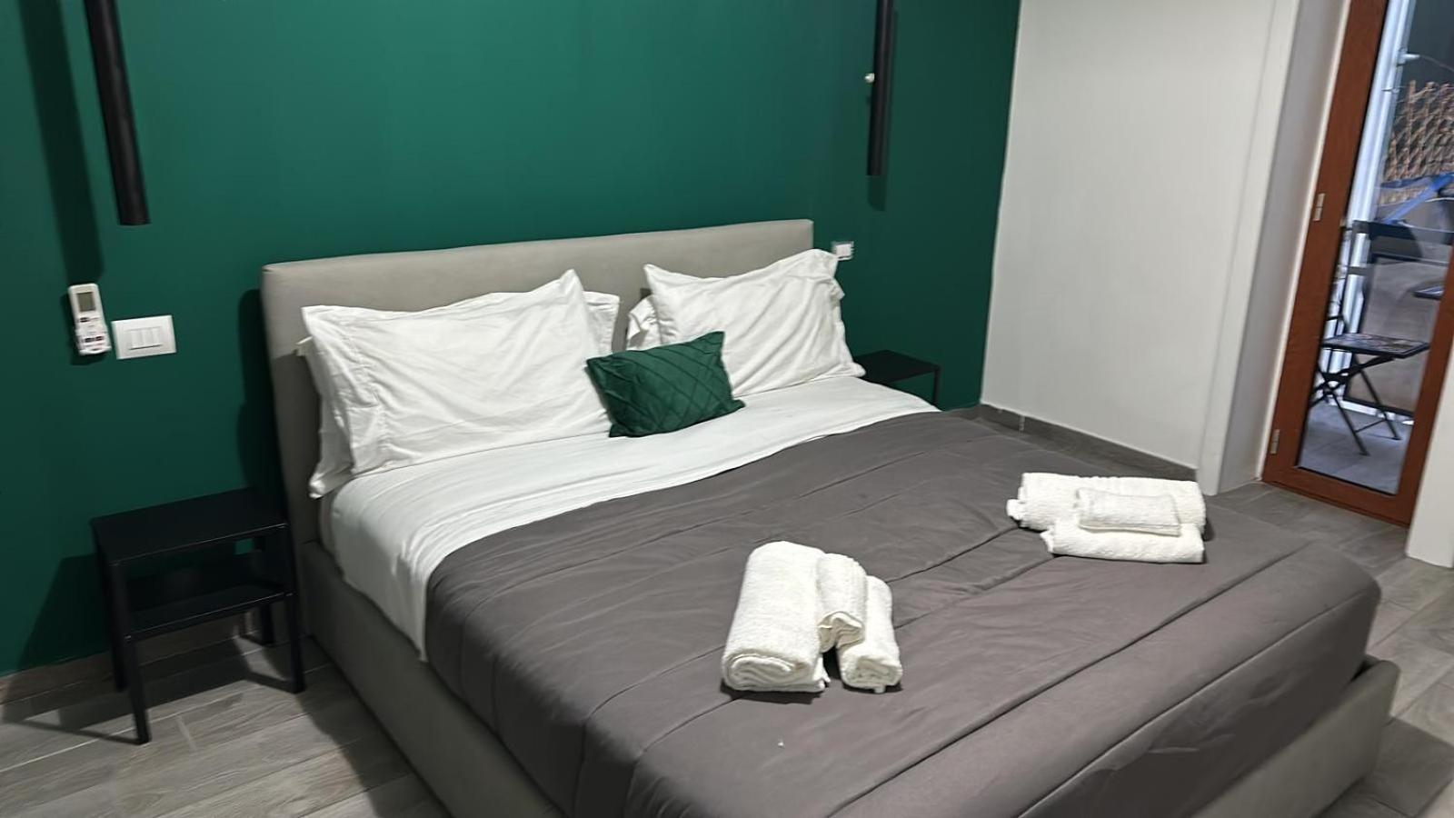 Center Suite Sorrento Baby 2 Luaran gambar